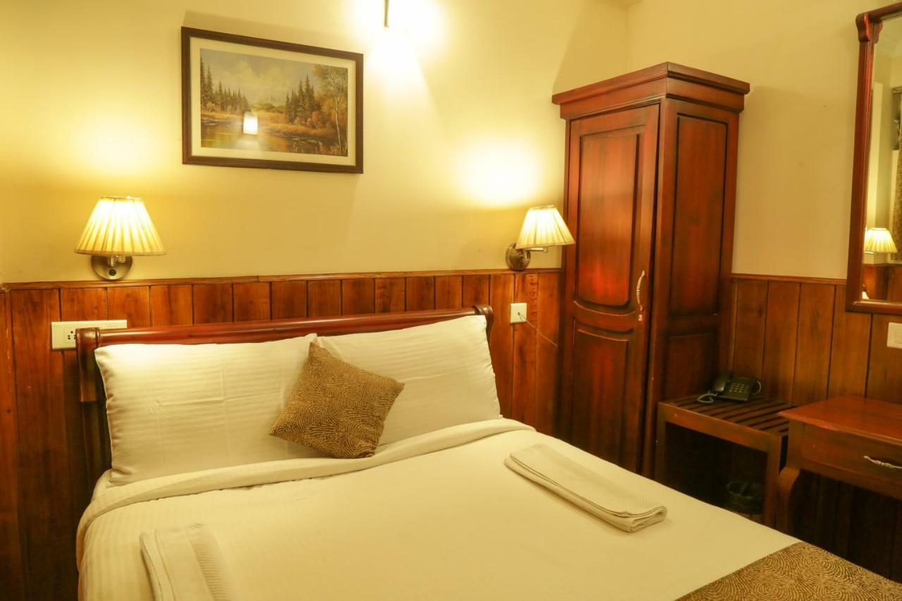 Garden Manor Hotell Ooty Exteriör bild