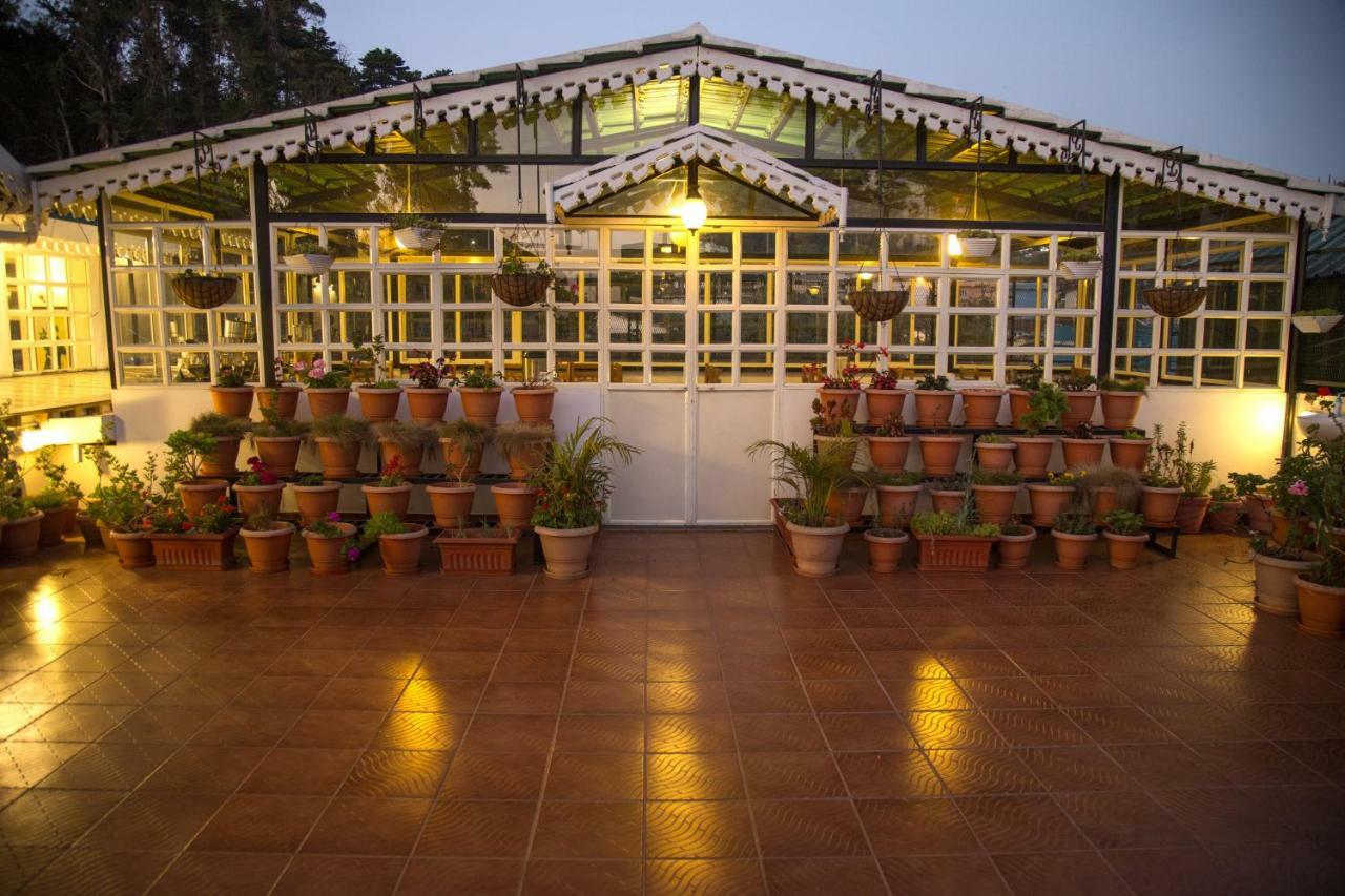 Garden Manor Hotell Ooty Exteriör bild